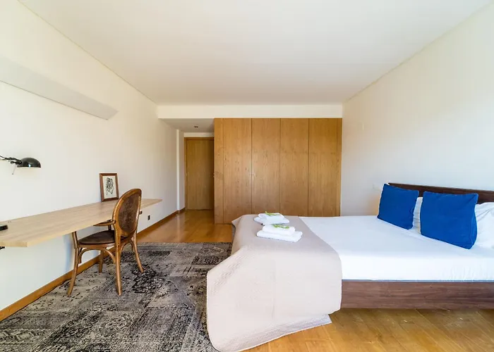 Appartamento Alameda Ribeiro - T4 No Centro Historico - Braga